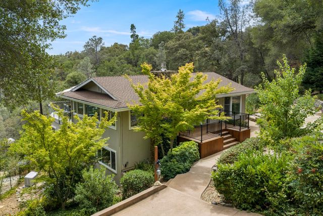 638 Oakhaven Rd, Auburn, CA 95603