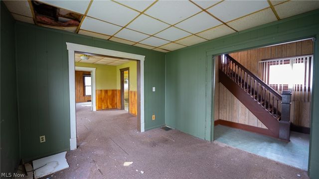 148 Oak Street, Elyria, OH 44035