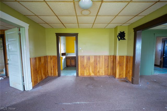 148 Oak Street, Elyria, OH 44035