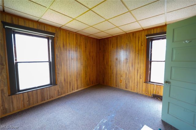 148 Oak Street, Elyria, OH 44035