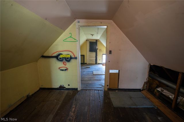 148 Oak Street, Elyria, OH 44035