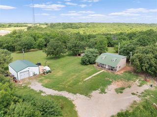 16611 E County Road 1641, Foster, OK 73434