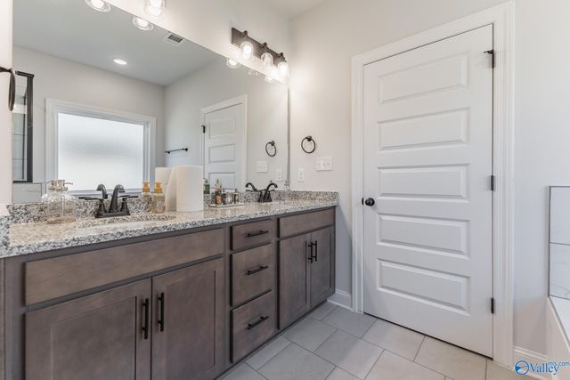 133 Fairways Pass, Meridianville, AL 35759