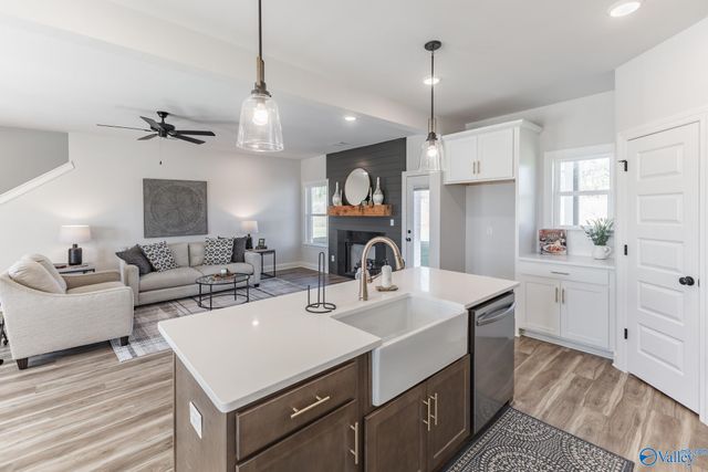 133 Fairways Pass, Meridianville, AL 35759