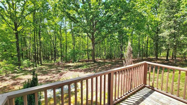 380 Honeysuckle Drive, Mountain Rest, SC 29664