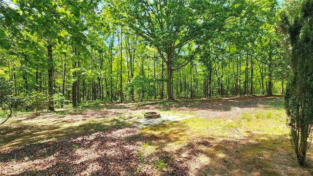 380 Honeysuckle Drive, Mountain Rest, SC 29664