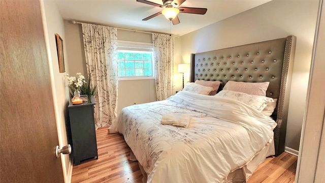 380 Honeysuckle Drive, Mountain Rest, SC 29664