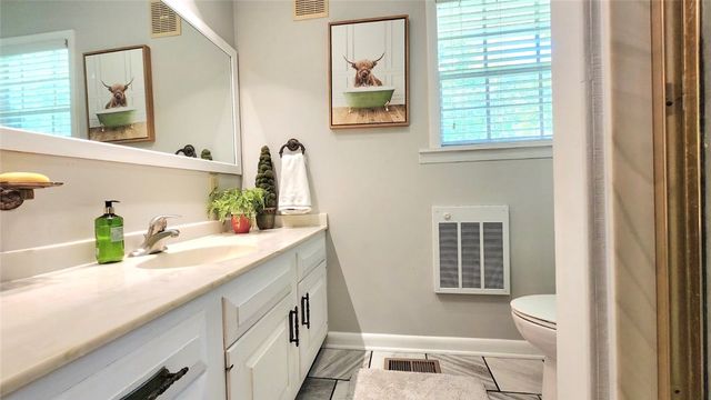 380 Honeysuckle Drive, Mountain Rest, SC 29664