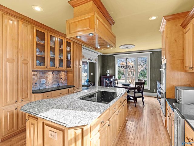 2703 Deford Mill Road SE, Owens Cross Roads, AL 35763