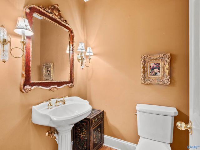 2703 Deford Mill Road SE, Owens Cross Roads, AL 35763