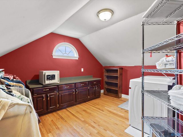 2703 Deford Mill Road SE, Owens Cross Roads, AL 35763