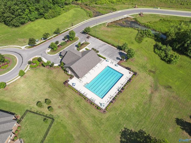 2703 Deford Mill Road SE, Owens Cross Roads, AL 35763