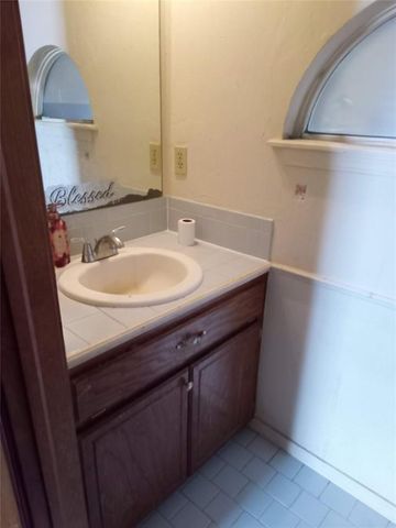 17508 Durbin Park Road, Edmond, OK 73003