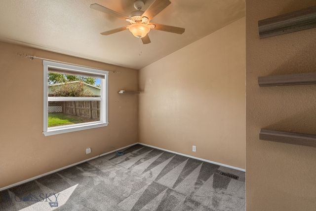 806 Oakwood Drive, Belgrade, MT 59714