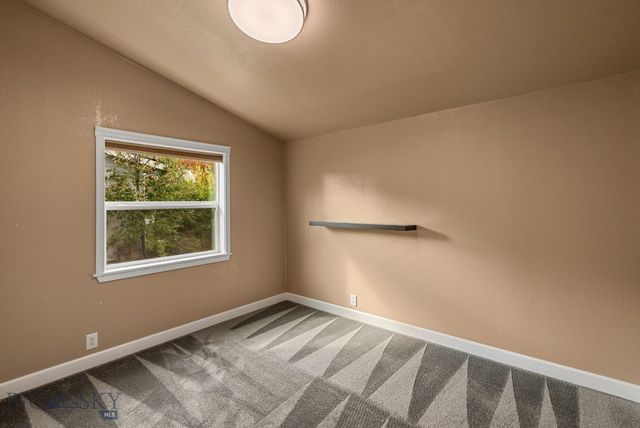 806 Oakwood Drive, Belgrade, MT 59714