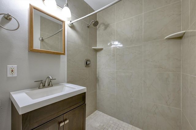 3815 1ST AVENUE N A, St Petersburg, FL 33713