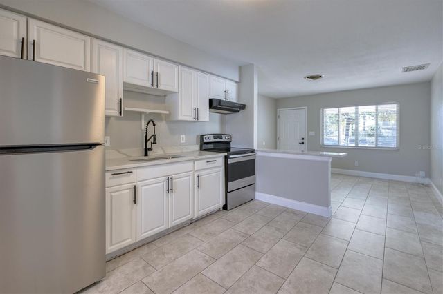 3815 1ST AVENUE N A, St Petersburg, FL 33713