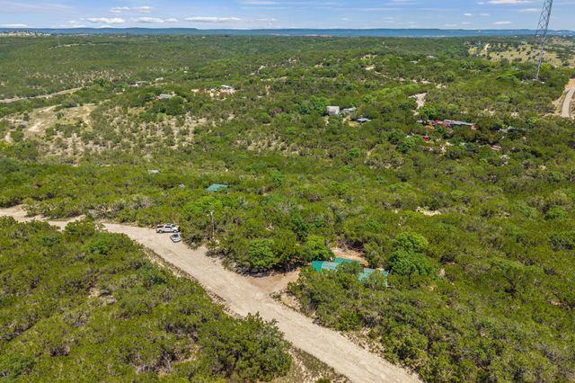6925 White Hills LN, Marble Falls, TX 78654