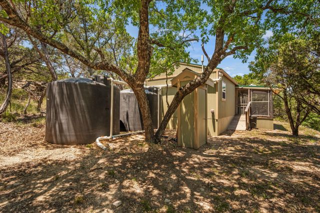 6925 White Hills LN, Marble Falls, TX 78654