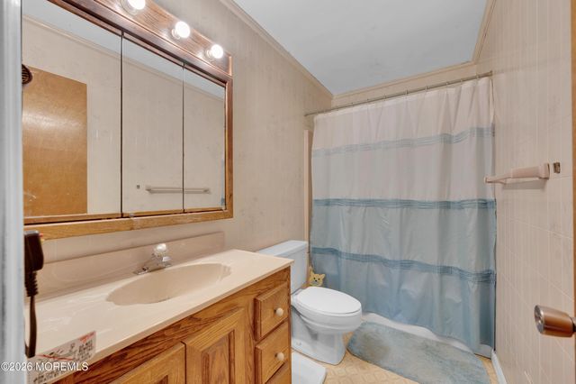 1055 Bell Street, Toms River, NJ 08753