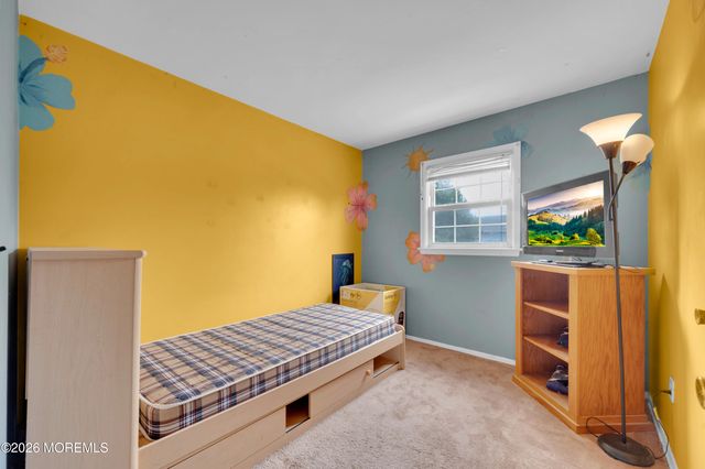 1055 Bell Street, Toms River, NJ 08753