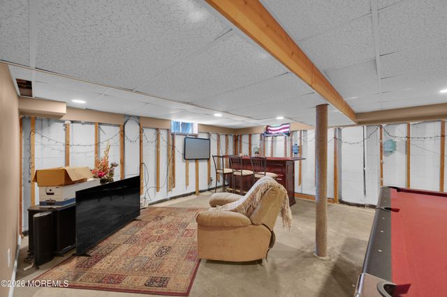 1055 Bell Street, Toms River, NJ 08753