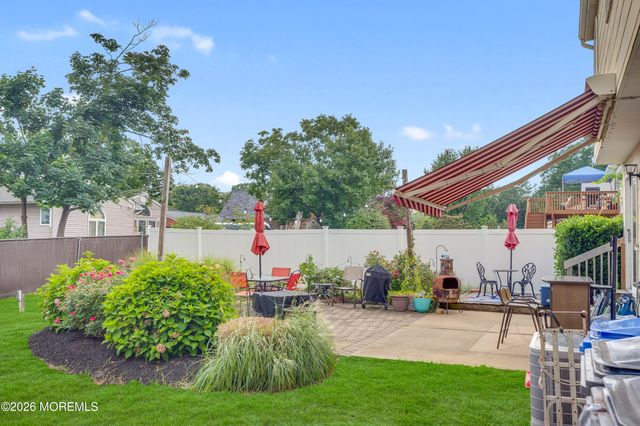 1055 Bell Street, Toms River, NJ 08753