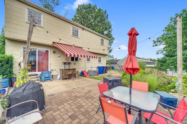 1055 Bell Street, Toms River, NJ 08753
