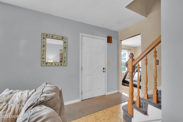1055 Bell Street, Toms River, NJ 08753