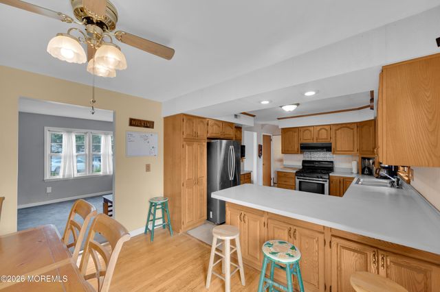 1055 Bell Street, Toms River, NJ 08753