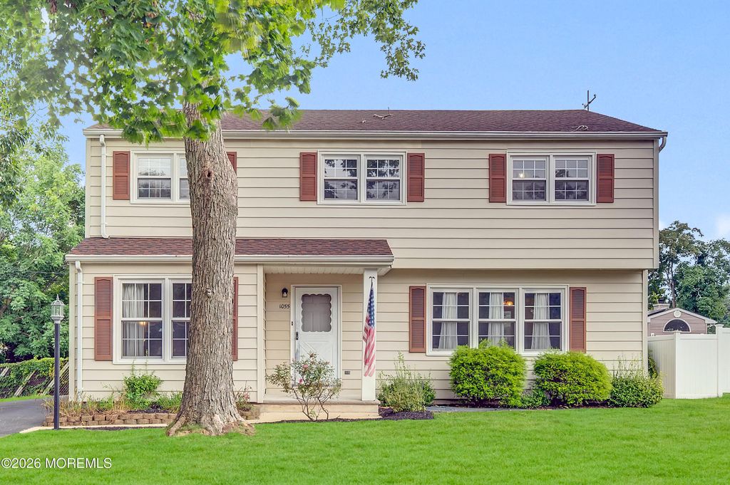 1055 Bell Street, Toms River, NJ 08753