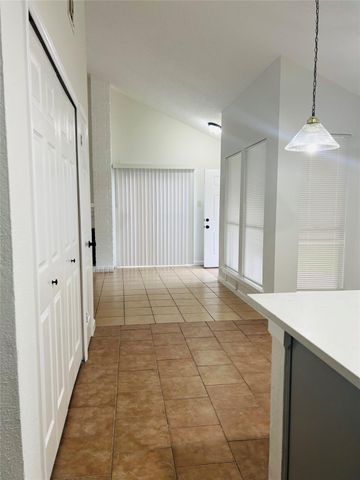 3739 Varla Lane, Houston, TX 77014