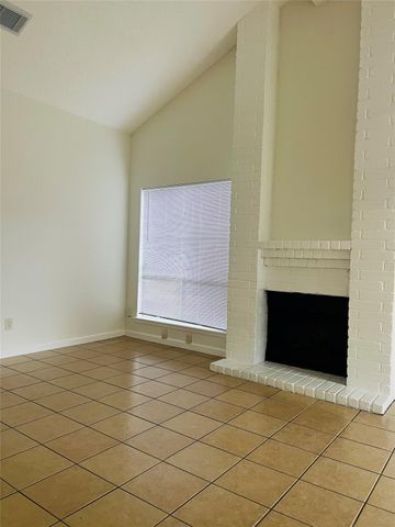 3739 Varla Lane, Houston, TX 77014