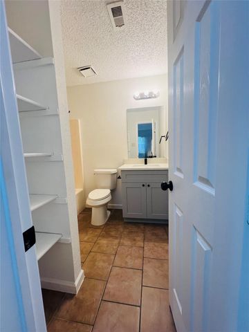 3739 Varla Lane, Houston, TX 77014