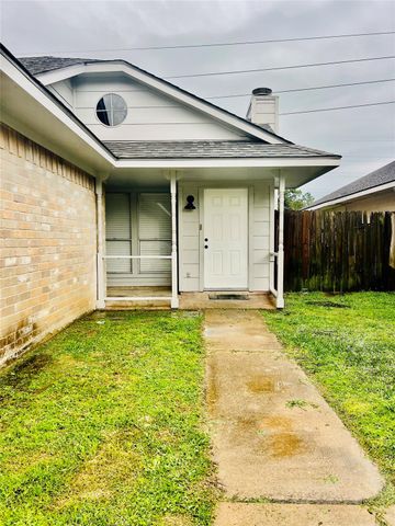 3739 Varla Lane, Houston, TX 77014