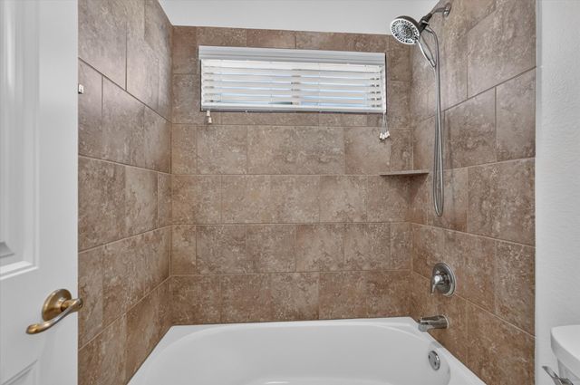 2118 Nuehoff Drive, Anna, TX 75409