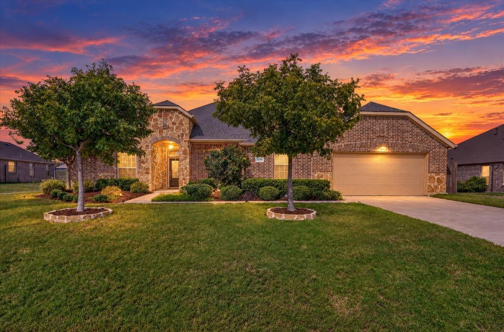 2118 Nuehoff Drive, Anna, TX 75409