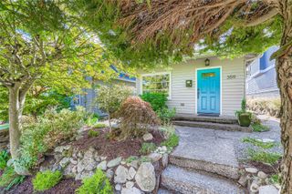 359 N 75th Street, Seattle, WA 98103