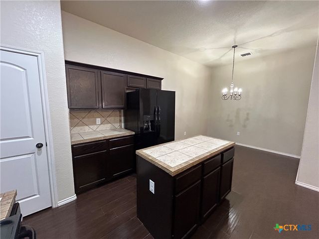 692 Creekside Circle, New Braunfels, TX 78130