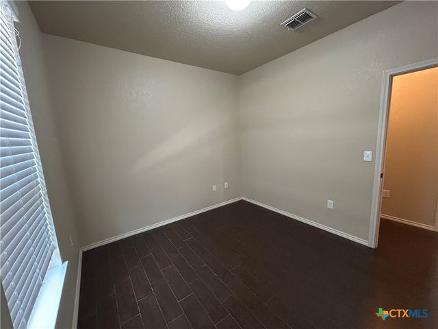 692 Creekside Circle, New Braunfels, TX 78130