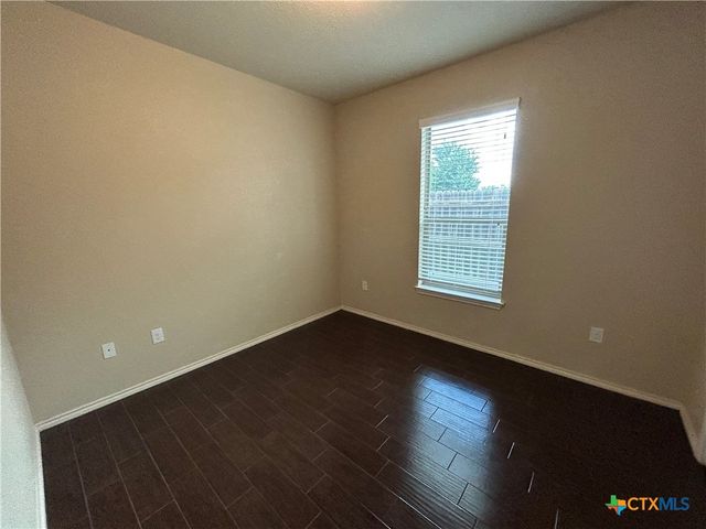 692 Creekside Circle, New Braunfels, TX 78130