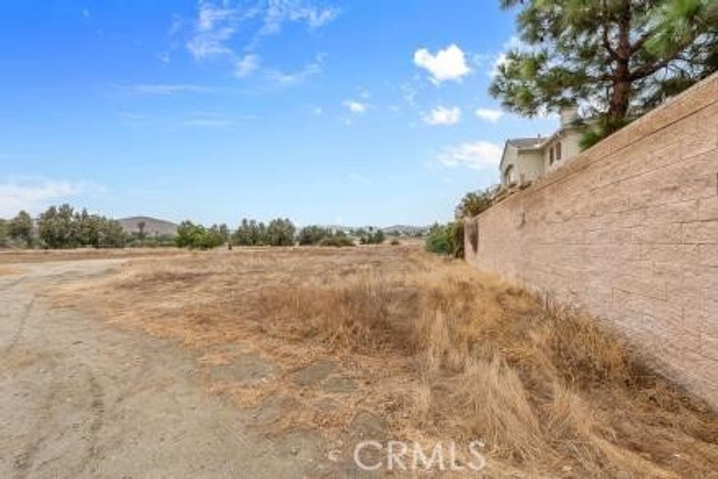 1 Lake Park Street, Lake Elsinore, CA 92530 — photo 3