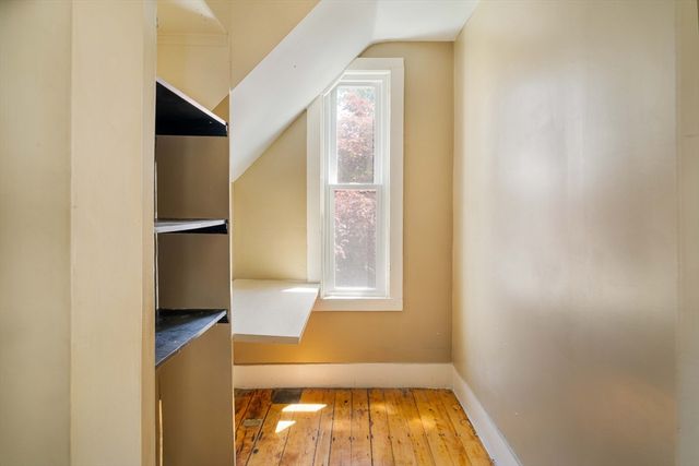 5 Essex St, Somerville, MA 02145
