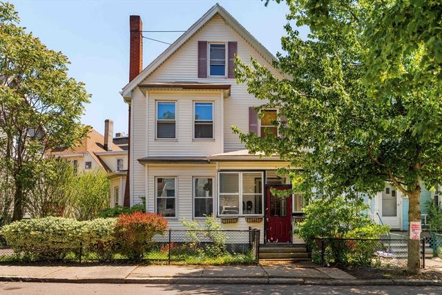 5 Essex St, Somerville, MA 02145