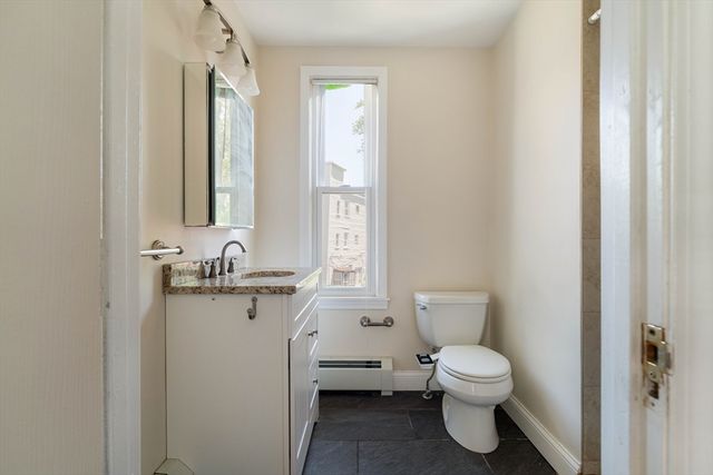 5 Essex St, Somerville, MA 02145