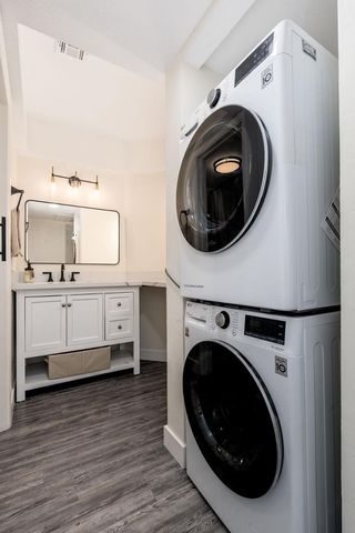 7557 N Dreamy Draw Drive Unit 219, Phoenix, AZ 85020