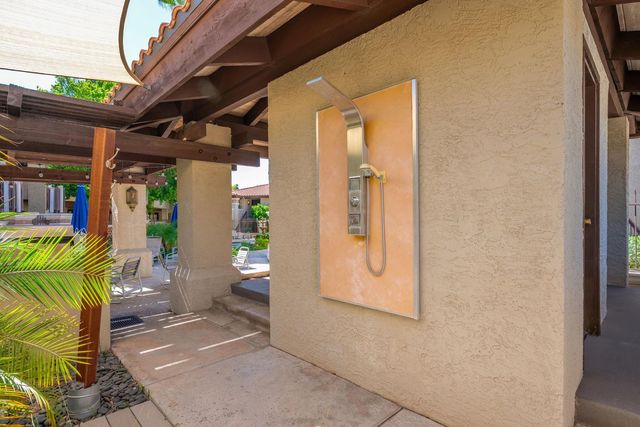 7557 N Dreamy Draw Drive Unit 219, Phoenix, AZ 85020