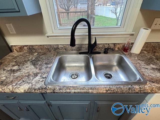 2034 Rosebury Lane SW, Huntsville, AL 35803