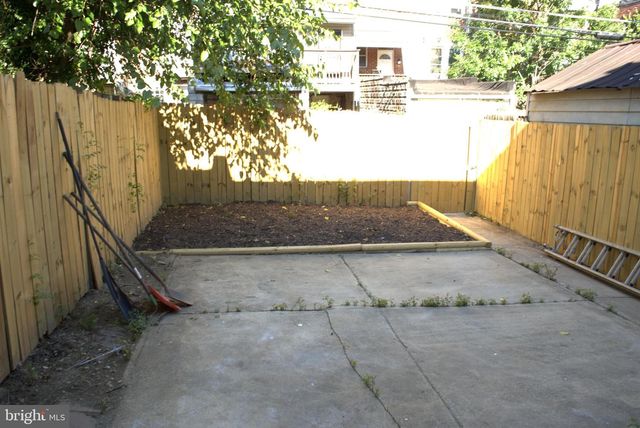 117 S WICKHAM RD, Baltimore, MD 21229
