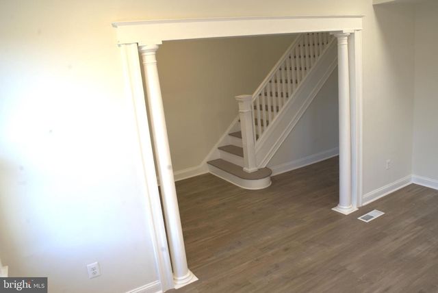 117 S WICKHAM RD, Baltimore, MD 21229